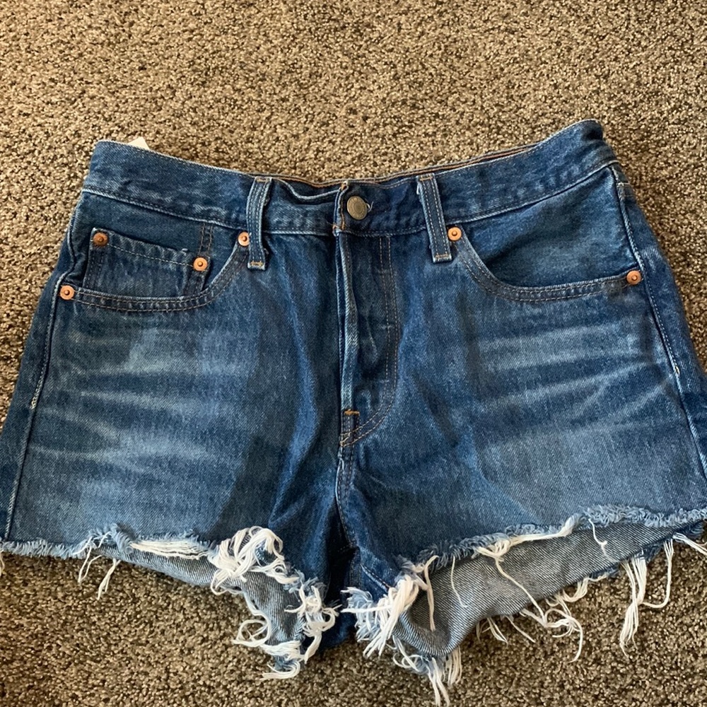 Levi’s 501 Cut Off short
